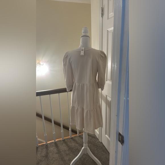 Chico’s Flutter Cap Sleeve Top NWT! - Picture 10 of 12